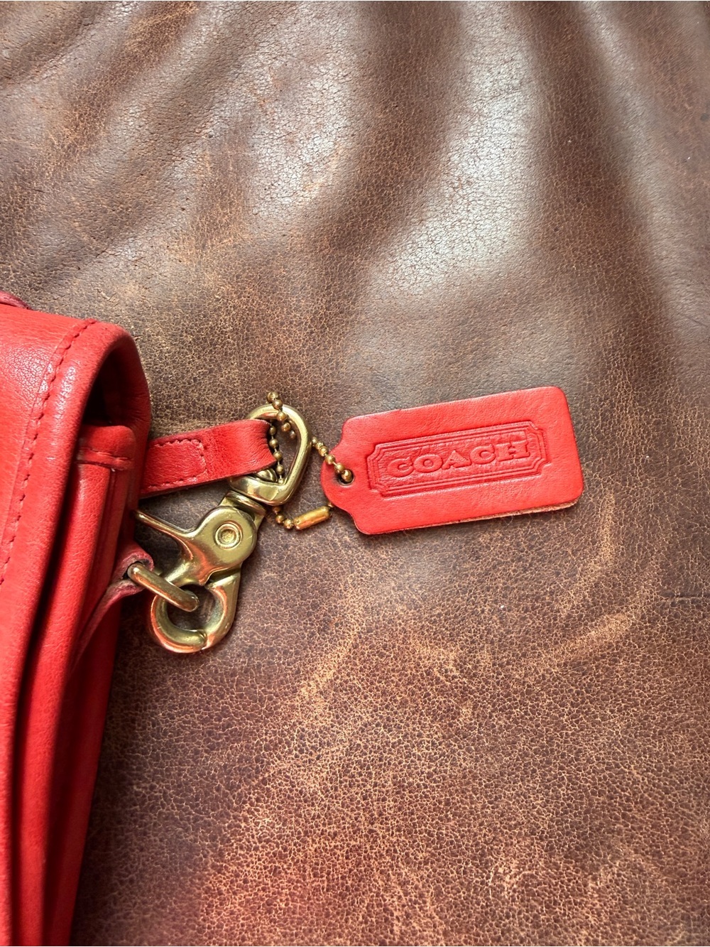 Vintage Red Coach Station bag 5130 - Picture 2 of 12